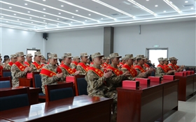 戎裝啟程，逐夢軍營｜學(xué)校開展 2026年上半年大學(xué)生參軍入伍歡送活動